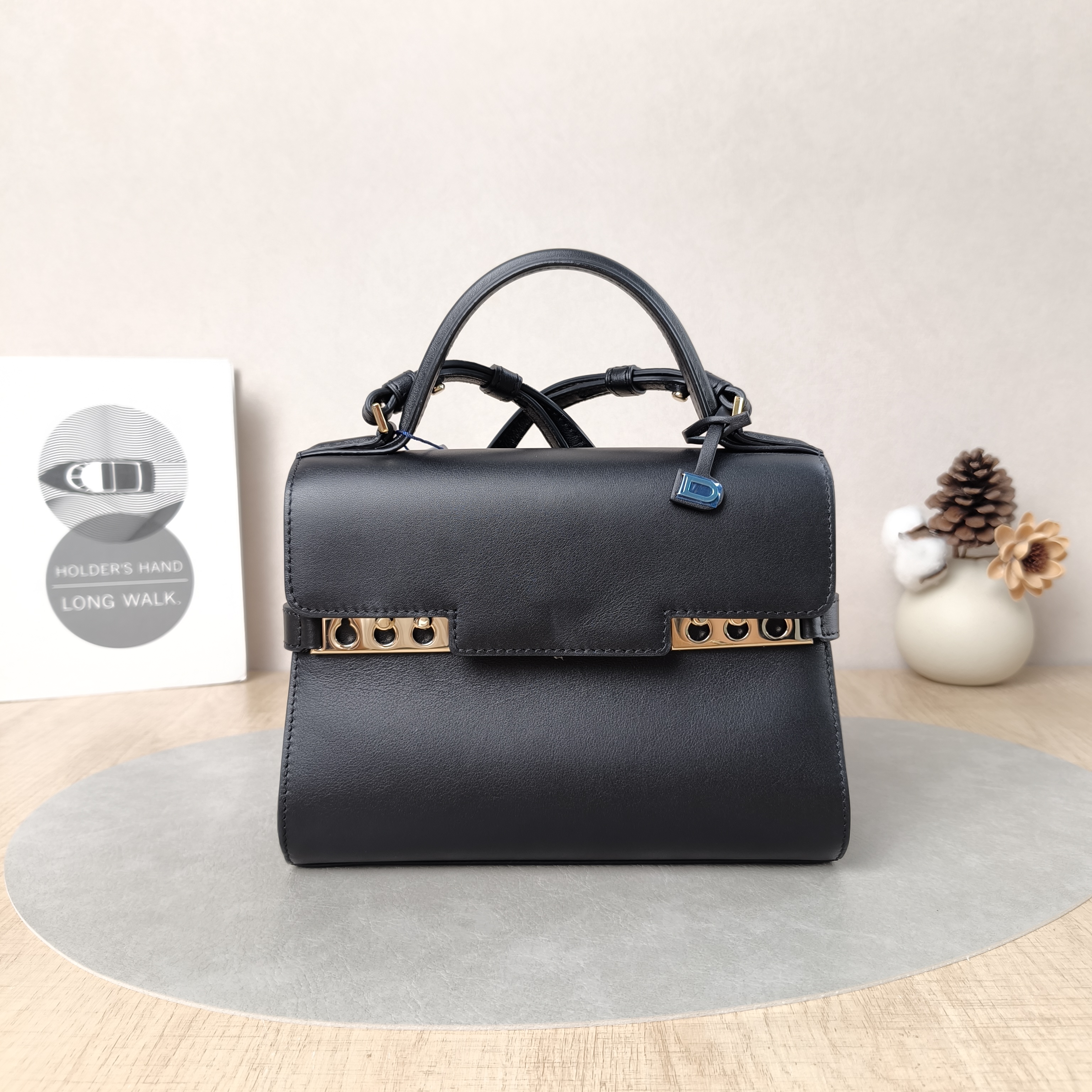 DELVAUX Top Handle Bag Tempete Top Handle Bag Black Calfskin Small21.5 × 8.5 × 19.5 cm