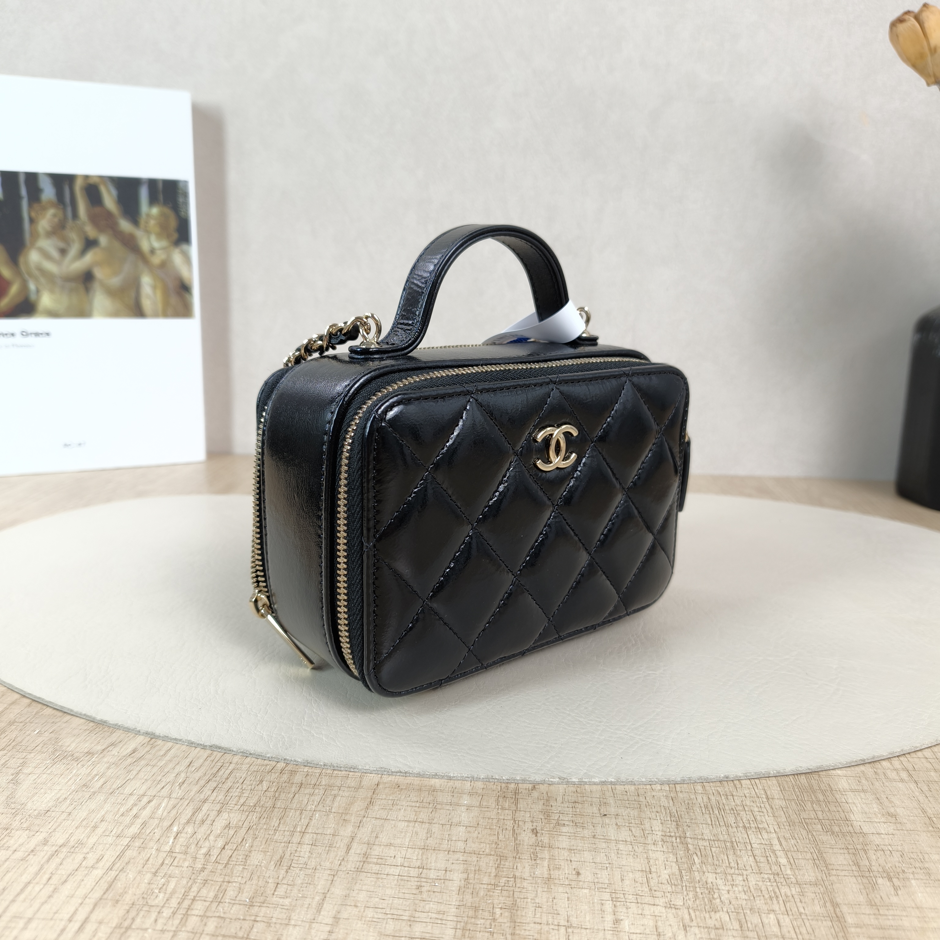 Chanel Crossbody Bag22b Camera Bag Black Waxed Leathermini15 × 7 × 10 cm — cover view 5 of 6