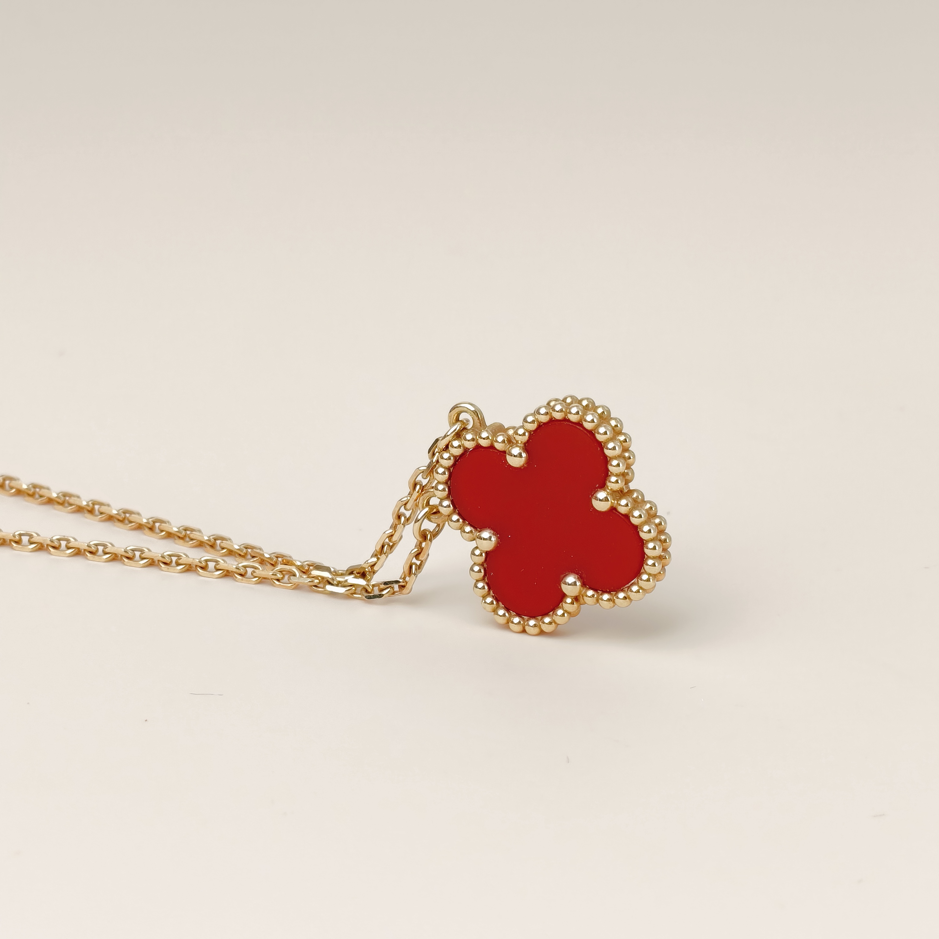Van Cleef & Arpels Necklace Alhambra Alhambra Collection Necklace 18KY ellow Gold Vintage Small46cm — cover view 10 of 10