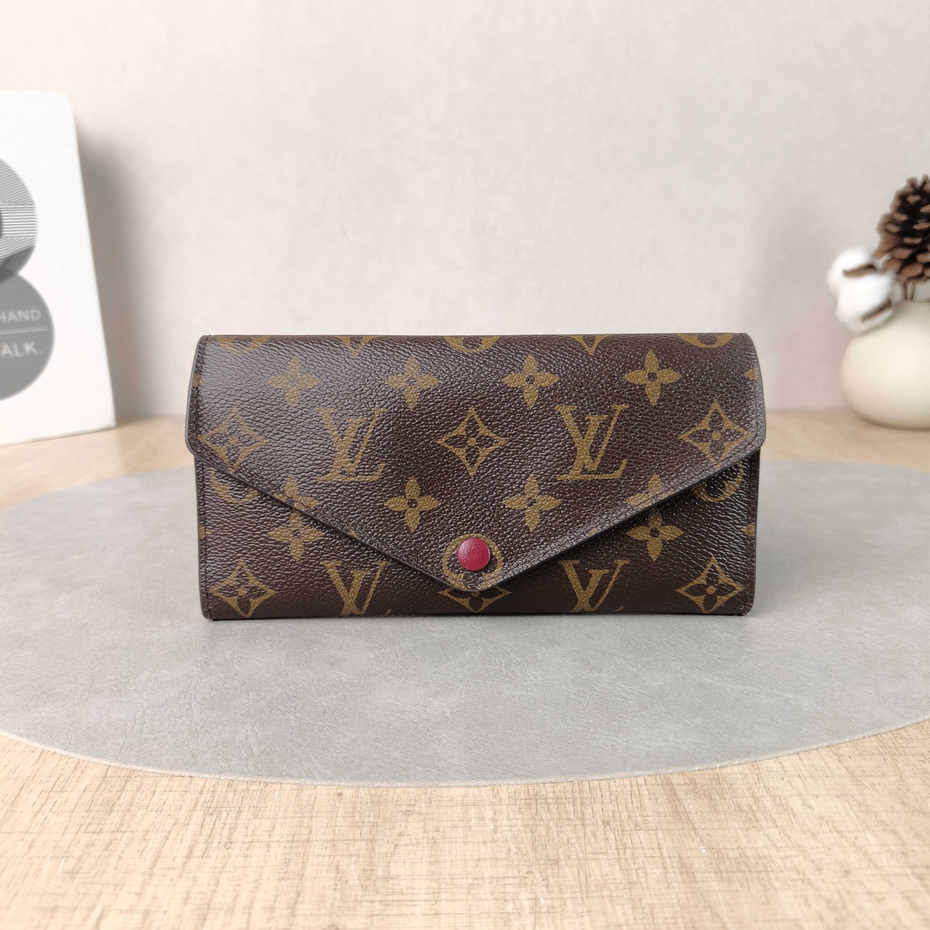 Louis Vuitton Wallet Edition Wallet Monogram PVC One Size19 × 1.5 × 9.5 cm