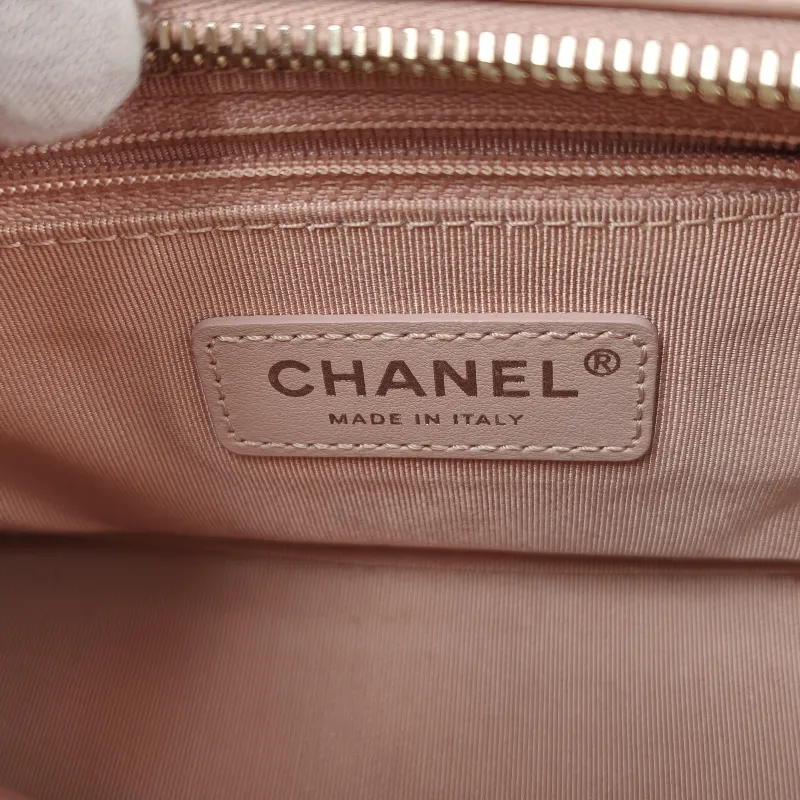 Chanel Crossbody Bag Gabrielle Gabrielle Bag Pink Calfskin Small 20 × 8 × 15 cm 27 — detail view 11 of 14