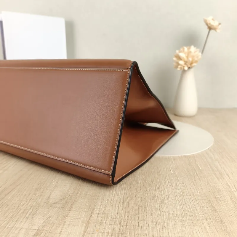 CELINE Shoulder Bag Cabas 16 Tote Bag Caramel Calfskin Large 37 × 14 × 26 cm — detail view 1 of 11