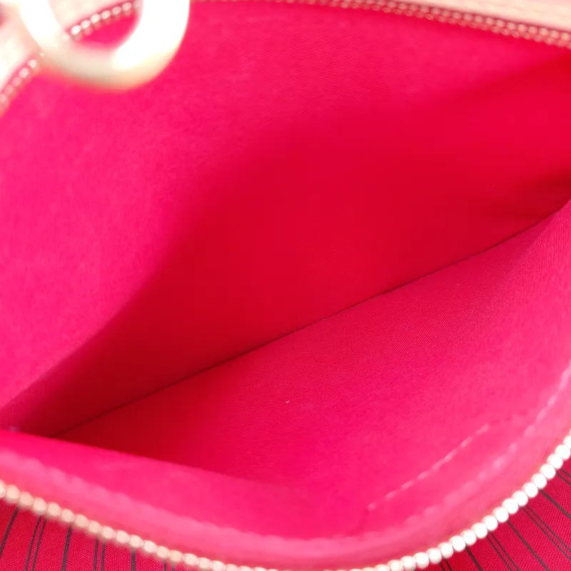 Louis Vuitton Shoulder Bag Neverfull Monogram PVC Medium 31 × 14 × 28 cm — detail view 4 of 11