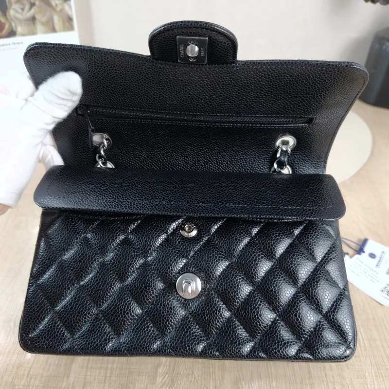 Chanel Crossbody Bag Classic Flap CF Black Grained Calfskin Small 23 × 6 × 14.5 cm Conditioned — detail view 1 of 13