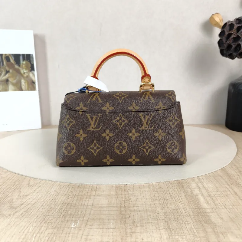 Louis Vuitton Crossbody Bag MADELEINE Monogram PV Cnano21 × 6 × 12.5 cm — cover view 6 of 6