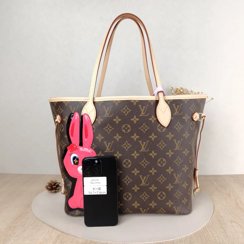 Louis Vuitton Shoulder Bag Neverfull Monogram PVC Medium 31 × 14 × 28 cm — cover view 5 of 5