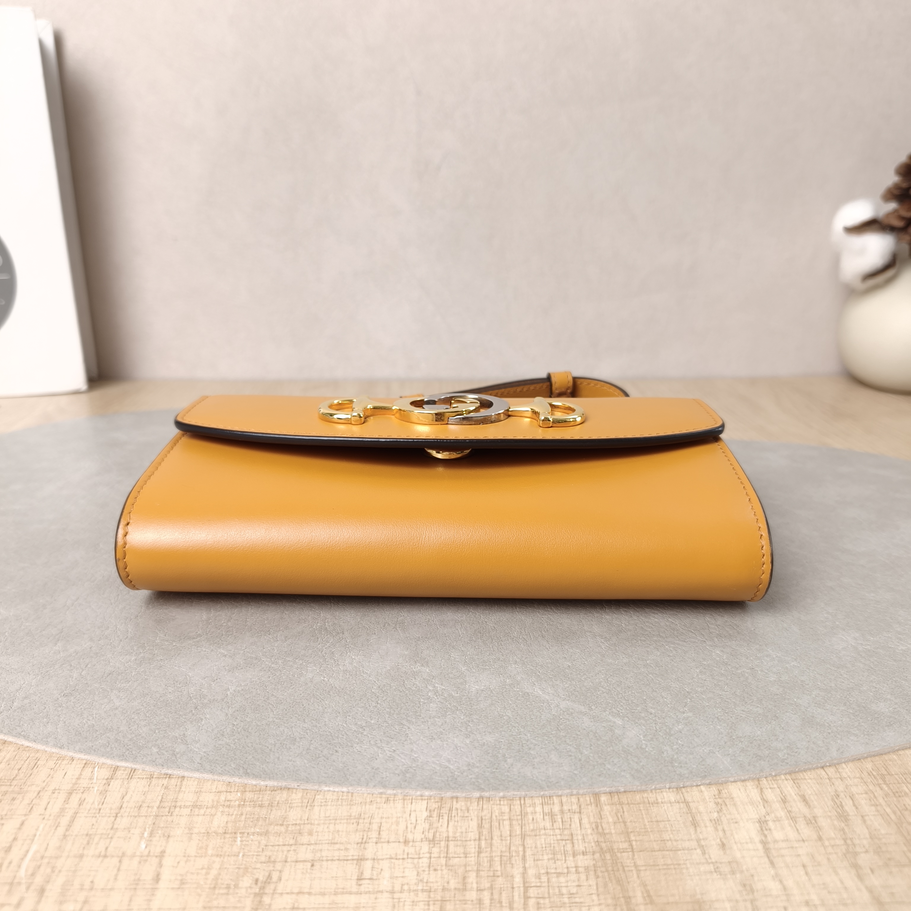 GUCCI Crossbody Bagzumi woc Yellow Calfskinmini19 × 5 × 11 cm — cover view 4 of 6