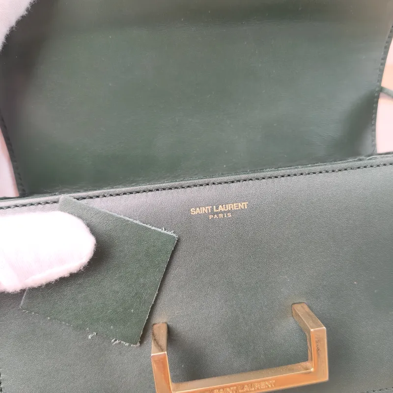 SAINT LAURENT Shoulder Bag Shoulder Bag Green Calfskin16.5 × 5 × 8.5 cm — detail view 2 of 17