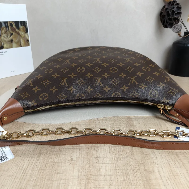 Louis Vuitton Crossbody Bag Loop Hobo Monogram PVC38 × 10 × 26 cm — detail view 11 of 14