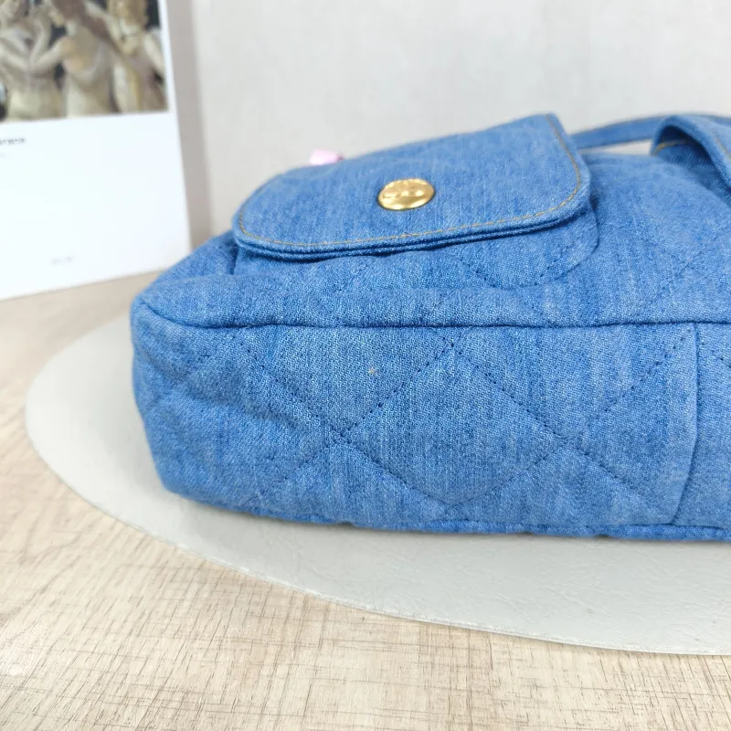 Chanel Shoulder Bag Supple Twins Hobo Blue Large 30 × 5 × 21.5 cm — detail view 1 of 12