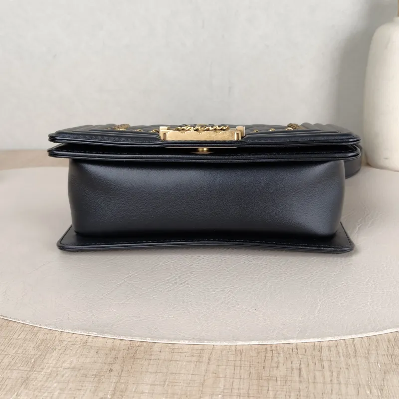 Chanel Crossbody Bag Le Boy Black Calfskin Small 20.5 × 8.5 × 12 cm 29 — cover view 4 of 5