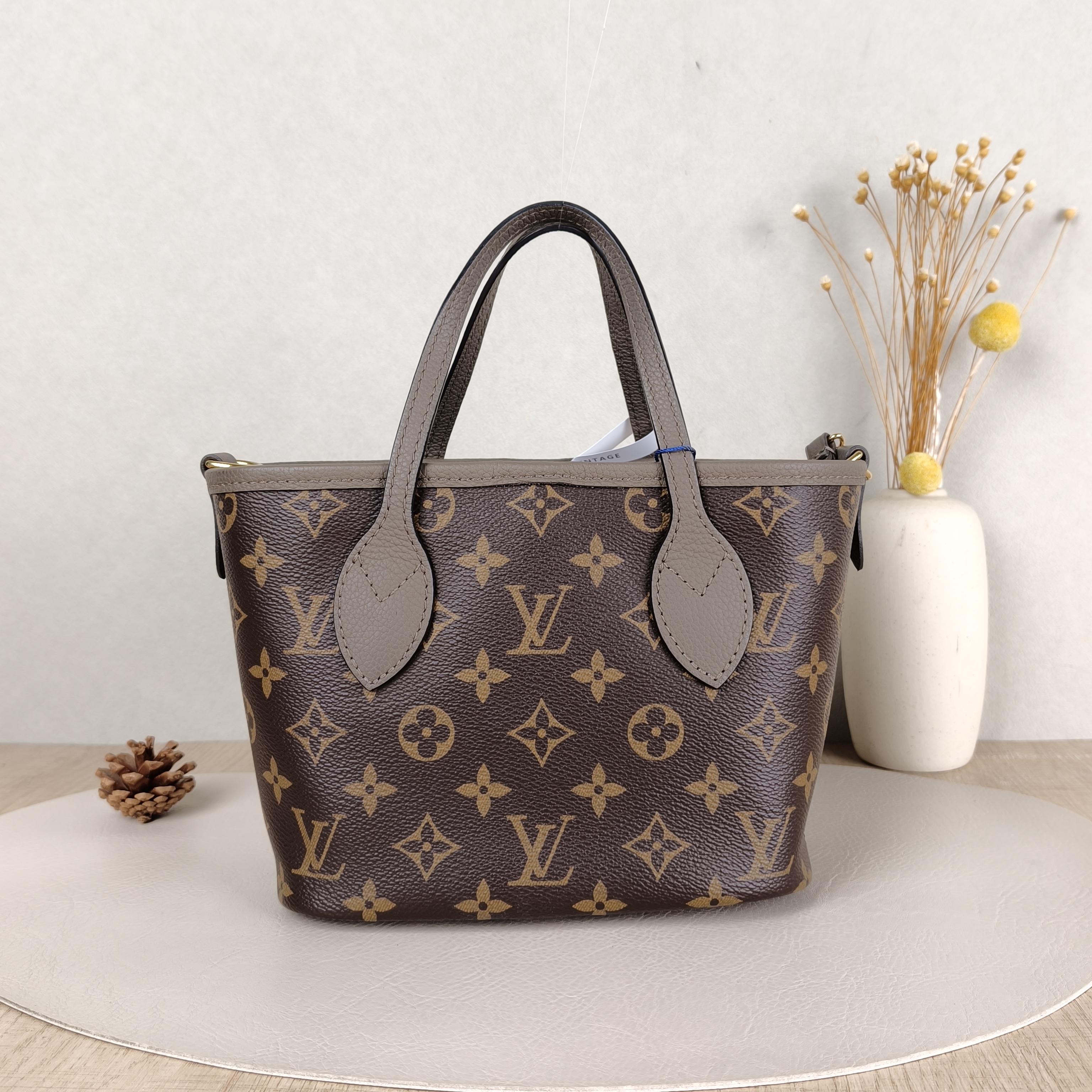 Louis Vuitton Crossbody Bag NEVERFULL INSIDE OUT BB PVC · Calfskin BB26.5 × 11 × 16.5 cm