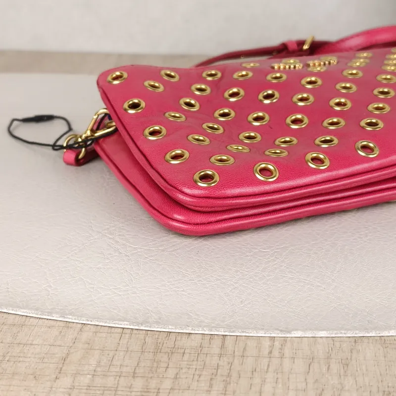 Miumiu Crossbody Bag Red Calfskin One Size20.5 × 2 × 11.5 cm — detail view 7 of 12
