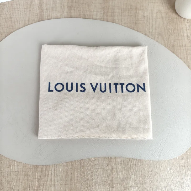 Louis Vuitton Crossbody Bag Pochette Métis Monogram Colorblock PVC Medium 25 × 7 × 19 cm — detail view 6 of 14