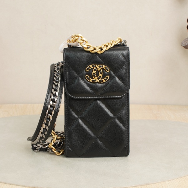 Chanel 30 Black with Gold-Tone Hardware Lambskin · Authenticity Card · 10 × 2 × 17 cm