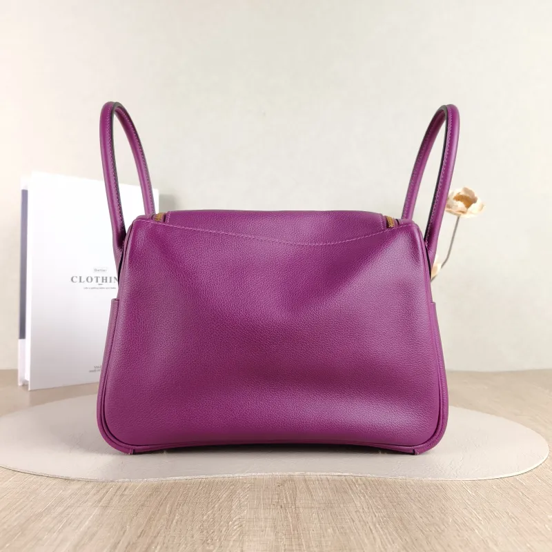 Hermès Crossbody Bag Lindy 26 P9Anemone Taurillon Clemence TC Calfskin Small 26 × 12 × 18 cm Y — cover view 5 of 5