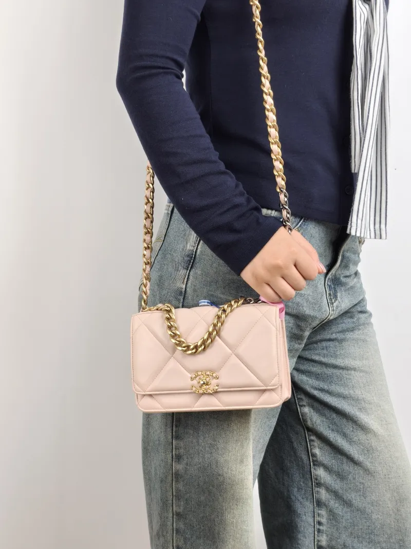 Chanel Crossbody Bag 19Bag WOC Pink SL ambskin Mini 19.2 × 3.5 × 12.3 cm — on-model view 2 of 3