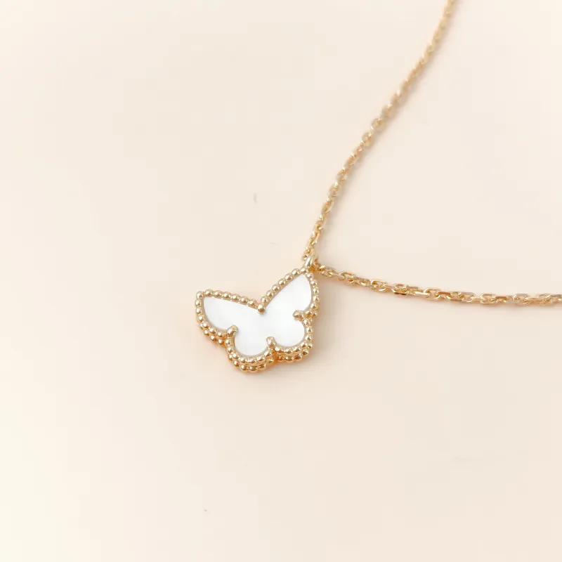 Van Cleef & Arpels Necklace Lucky Alhambra Necklace Pearl · White Mother-of-Pearl18KY ellow Gold One Size39cm — cover view 8 of 9