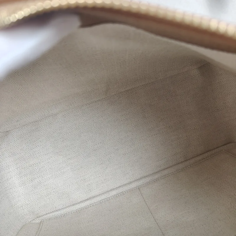 LOEWE Shoulder Bag Puzzle Brown CC alfskin Medium 29 × 14 × 19.5 cm — detail view 2 of 12