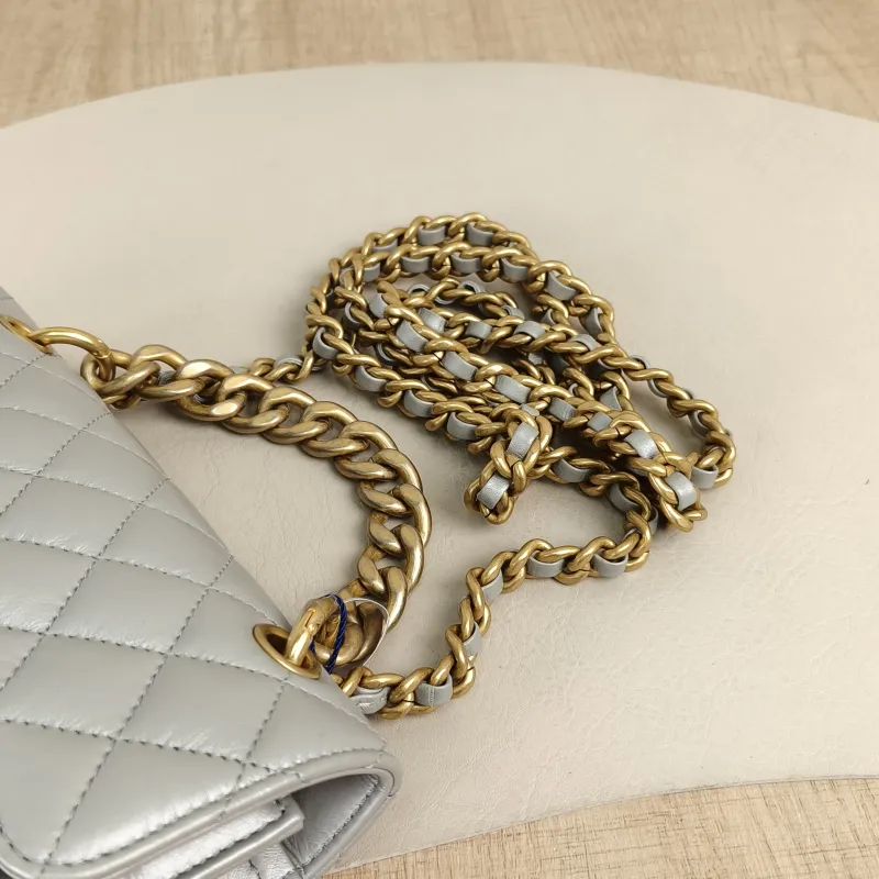 Chanel Crossbody Bag23s Messenger Bag Grey Calfskinmini19.5 × 6 × 13 cm — detail view 12 of 15