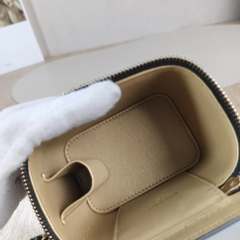 Chanel Crossbody Bag C Edition Black Lambskin One Size 11 × 7 × 9 cm — detail view 1 of 12