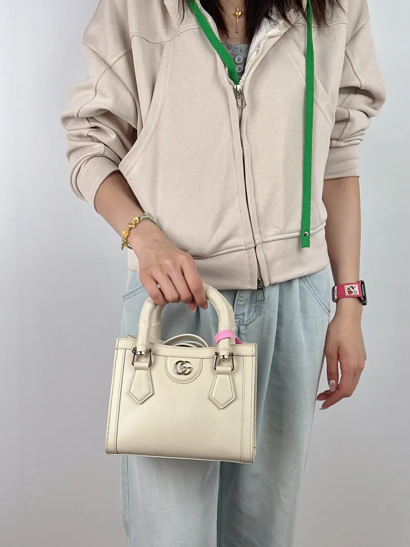GUCCI Top Handle Bag Diana Top Handle Bag White Calfskin Small 20 × 10 × 16 cm — on-model view 1 of 2