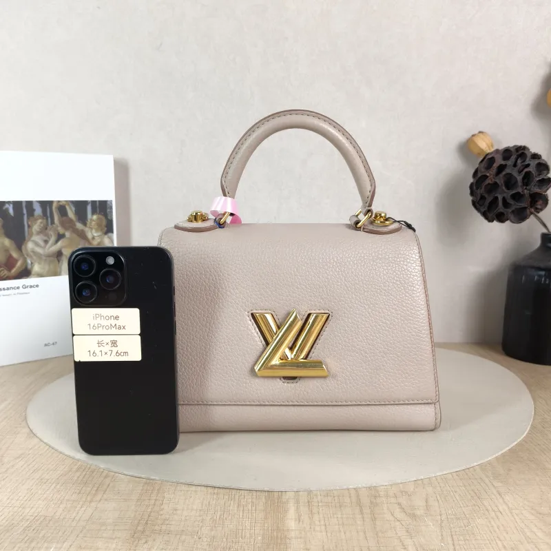 Louis Vuitton Crossbody Bag Twist One Handle Edition Calfskin Small 25 × 11 × 17 cm Conditioned — cover view 5 of 5