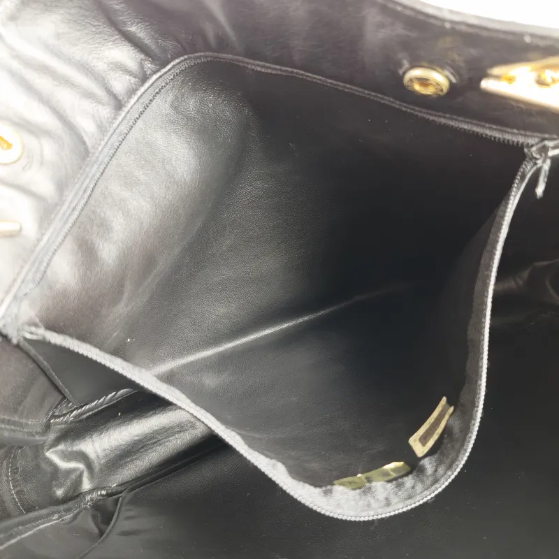 Chanel Shoulder Bag tote Black Calfskin One Size 31 × 6 × 25 cm 0 — detail view 13 of 13