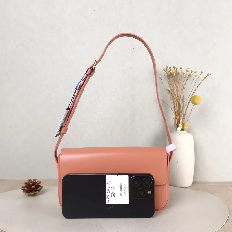 CELINE Shoulder Bag CLAUDE Shoulder Strap Edition Red Calfskin Medium 20.5 × 4 × 11.5 cm — cover view 5 of 5