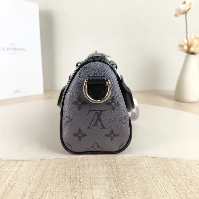 Louis Vuitton Crossbody Bag Keepall XS Monogram PVC Mini 21 × 9 × 12 cm — detail view 4 of 10