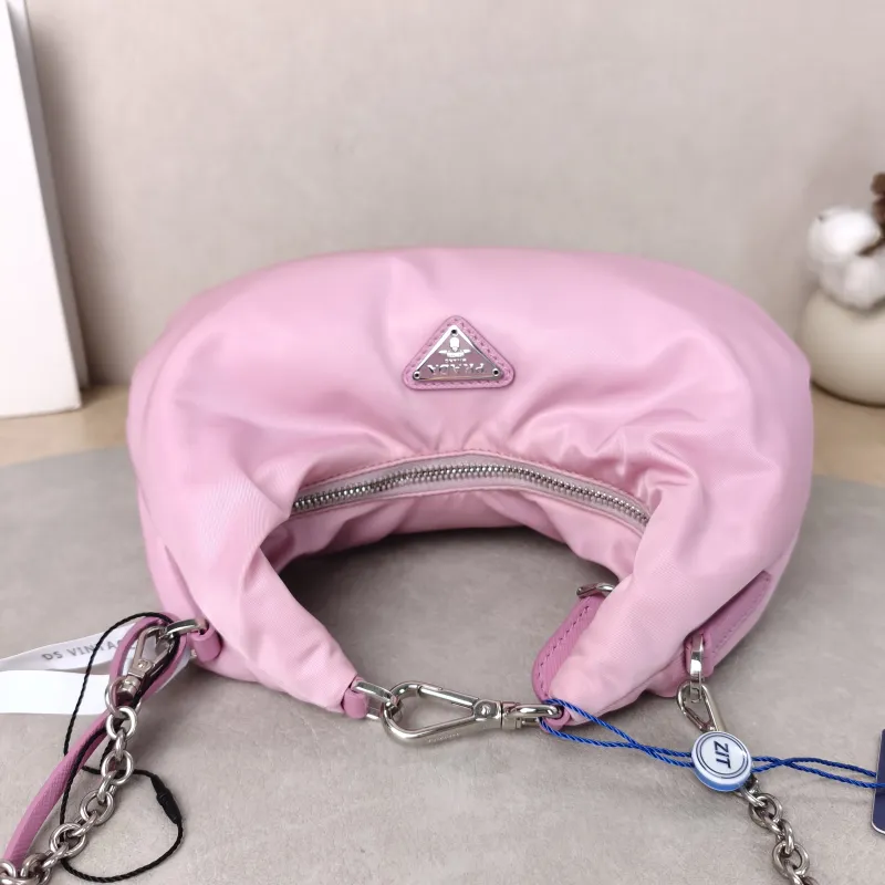 PRADA Shoulder Bag Re-Edition 2006 Shoulder Bag Nylon One Size22 × 5 × 15 cm — detail view 8 of 14
