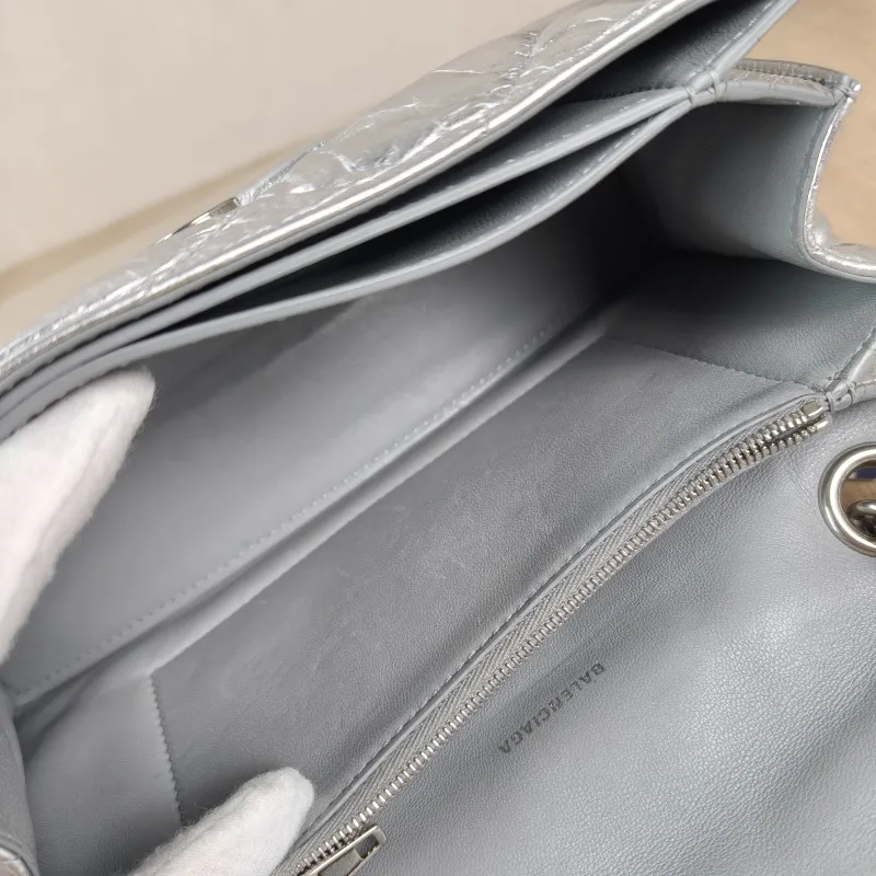 BALENCIAGA Shoulder Bag CRUSH Chain Bag Silver Calfskin Small 25 × 8 × 15 cm — detail view 4 of 13