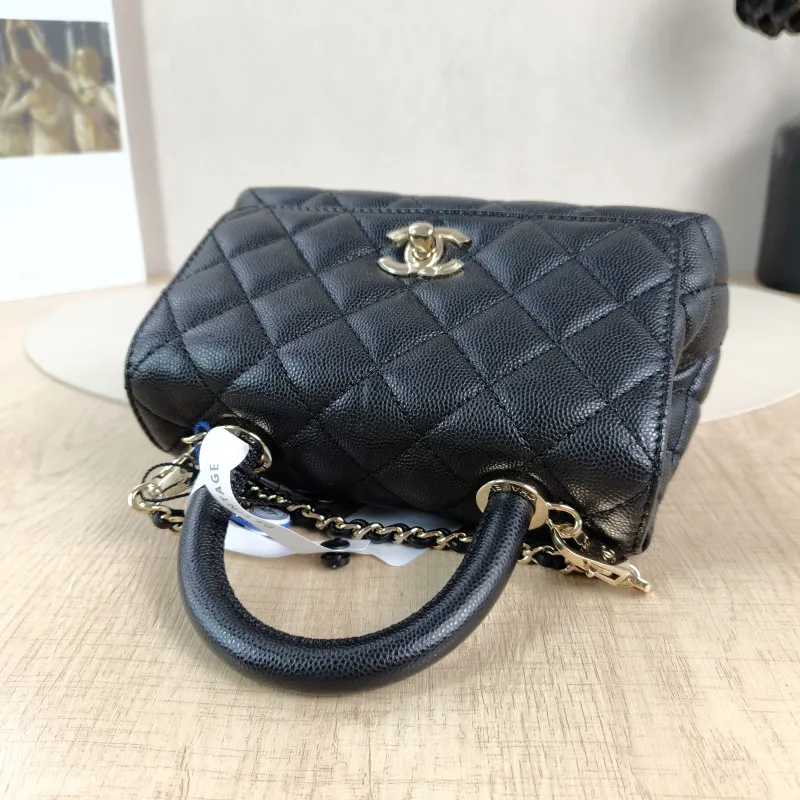 Chanel Top Handle Bag Coco Handle​Black Grained Calfskinmini19 × 9 × 13 cm — detail view 14 of 14