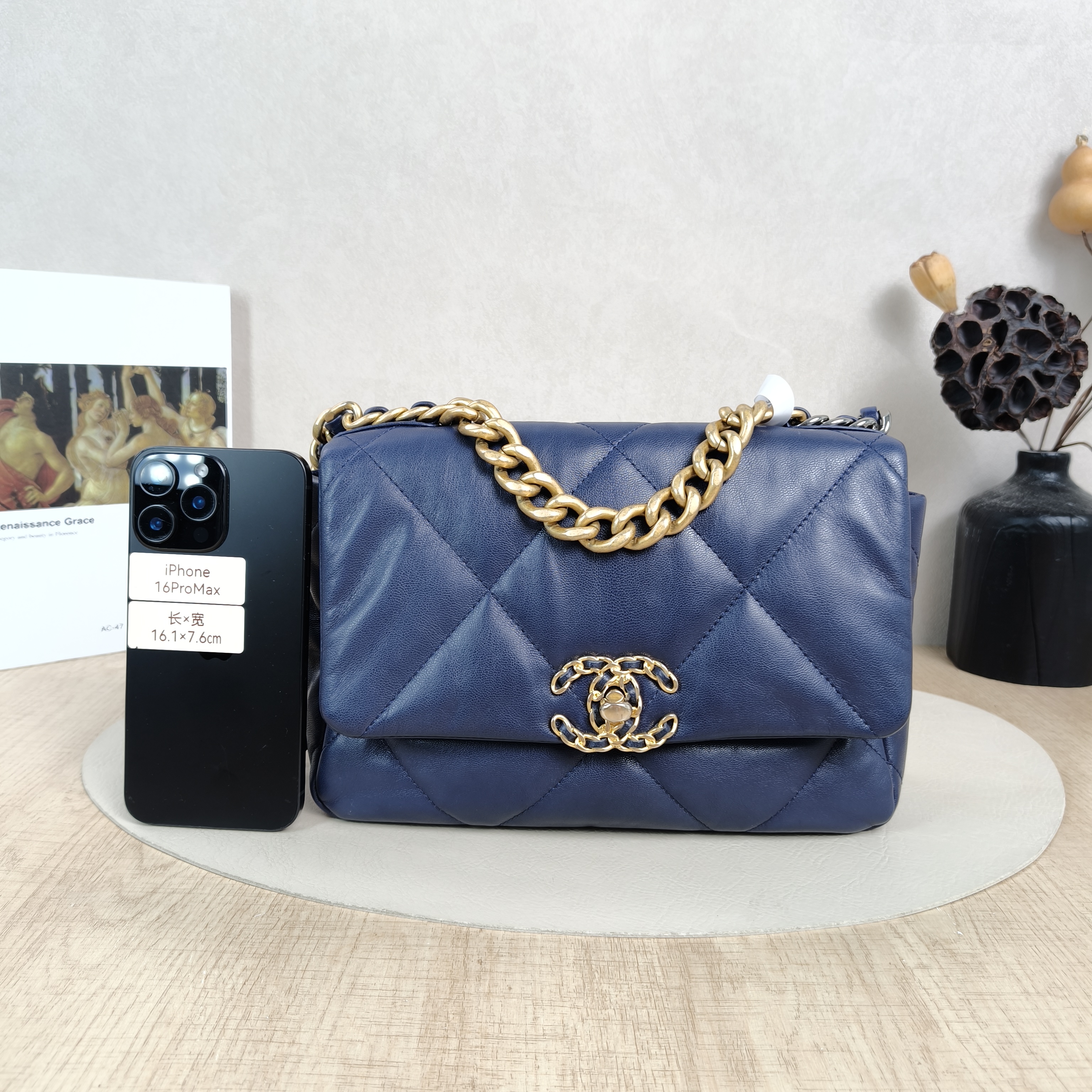 Chanel Crossbody Bag19Bag Blue SL ambskin Small26 × 9 × 16 cm — cover view 3 of 6