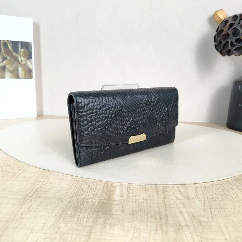 BURBERRY Wallet Wallet Black Calfskin One Size 19 × 2 × 10 cm — cover view 6 of 6