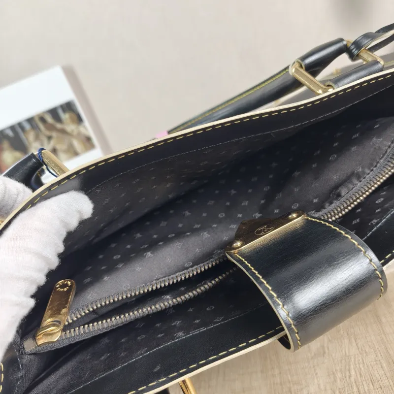 Louis Vuitton Top Handle Bag Suhali Vintage Black Calfskin One Size 36 × 12 × 22 cm — detail view 1 of 12
