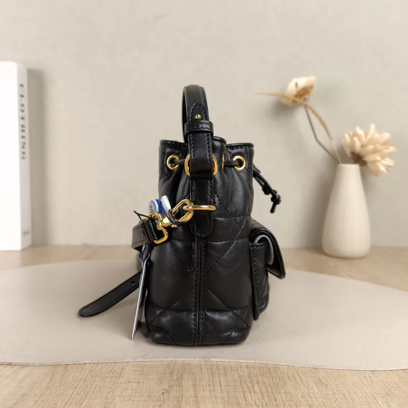 DIOR Crossbody Bag Caro Bucket Bag Black Lambskinmini14 × 7 × 15 cm — detail view 9 of 12