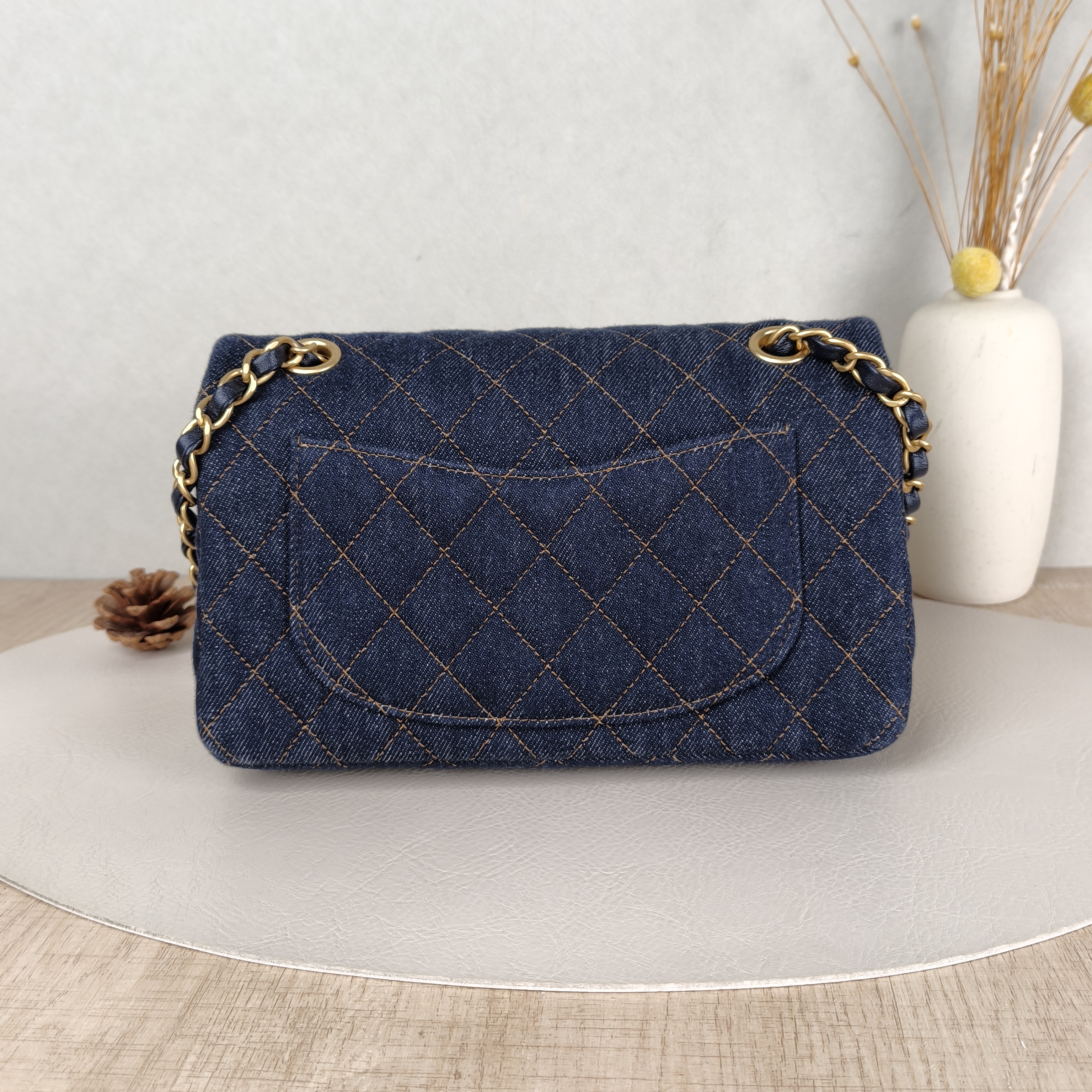 Chanel Crossbody Bag Classic Flap CF Navy Small23 × 6 × 14.5 cm — cover view 2 of 5