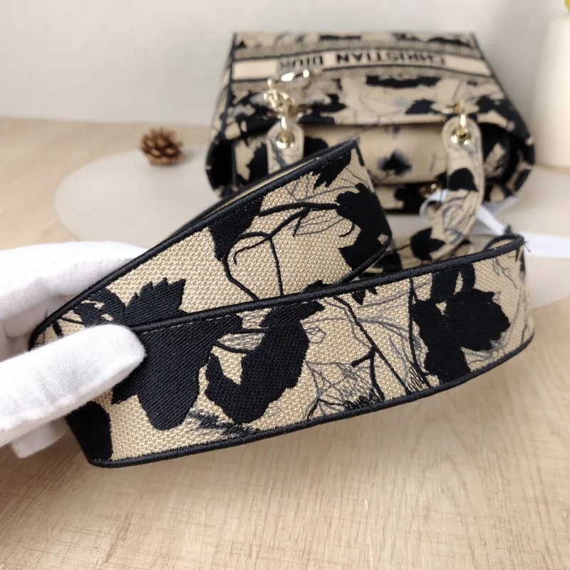 DIOR Top Handle Bag Lady Lady Dior Bag Beige Black Canvas Medium24 × 12 × 21 cm — detail view 11 of 14