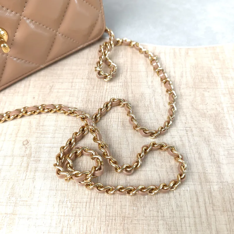 Chanel Crossbody Bag woc Brown Lambskin One Size19.2 × 3.5 × 12.3 cm — detail view 5 of 13
