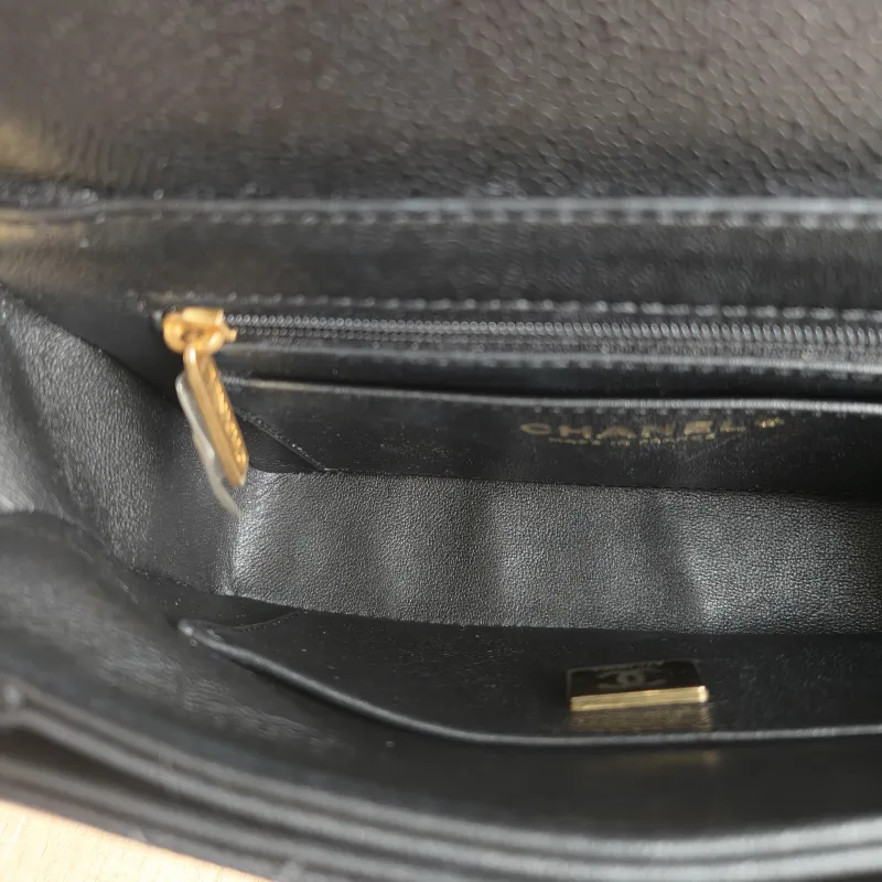 Chanel Crossbody Bag Black with Gold-Tone Hardware Grained Calfskin Small 20 × 5 × 15 cm — detail view 14 of 14