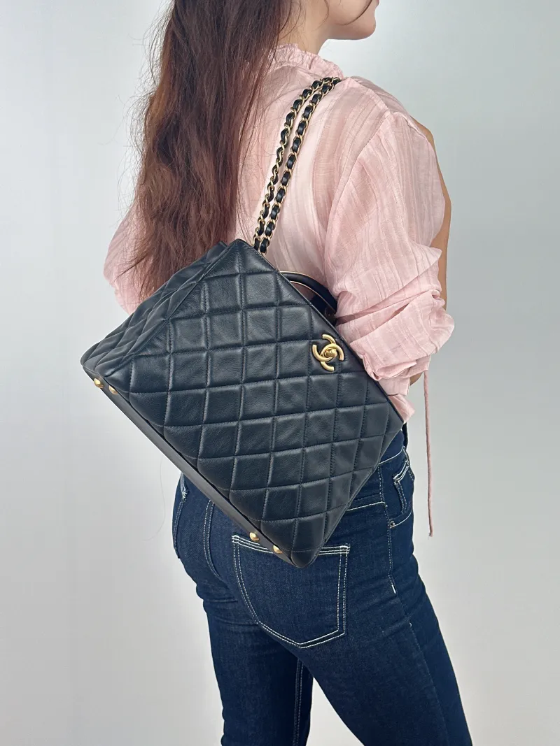Chanel Shoulder Bag Tote Bag Black One Size 28 × 11 × 18 cm — on-model view 1 of 2