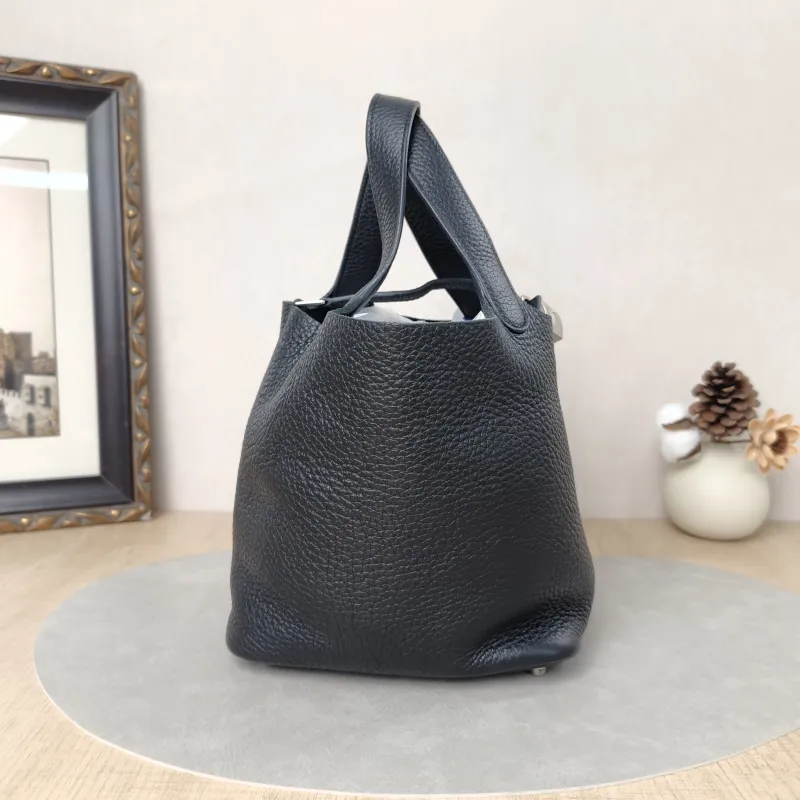 Hermès Top Handle Bag Picotin Lock 18 18Black Silver-Tone Hardware Clemence Taurillon TC Calfskin Small18 × 13 × 19 cm — detail view 4 of 15