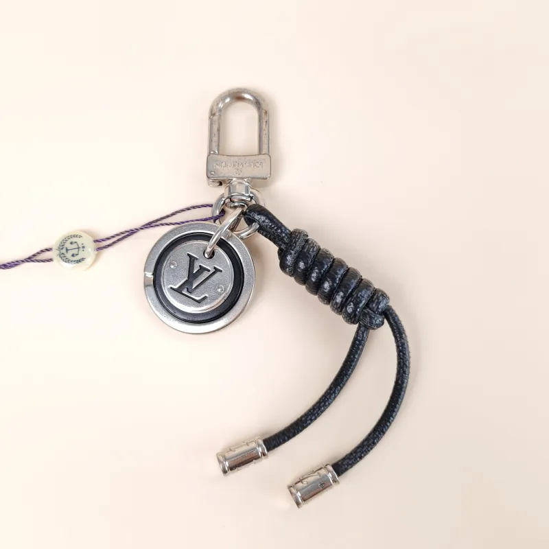 Louis Vuitton Key Ring Key Ring Silver One Size17cm