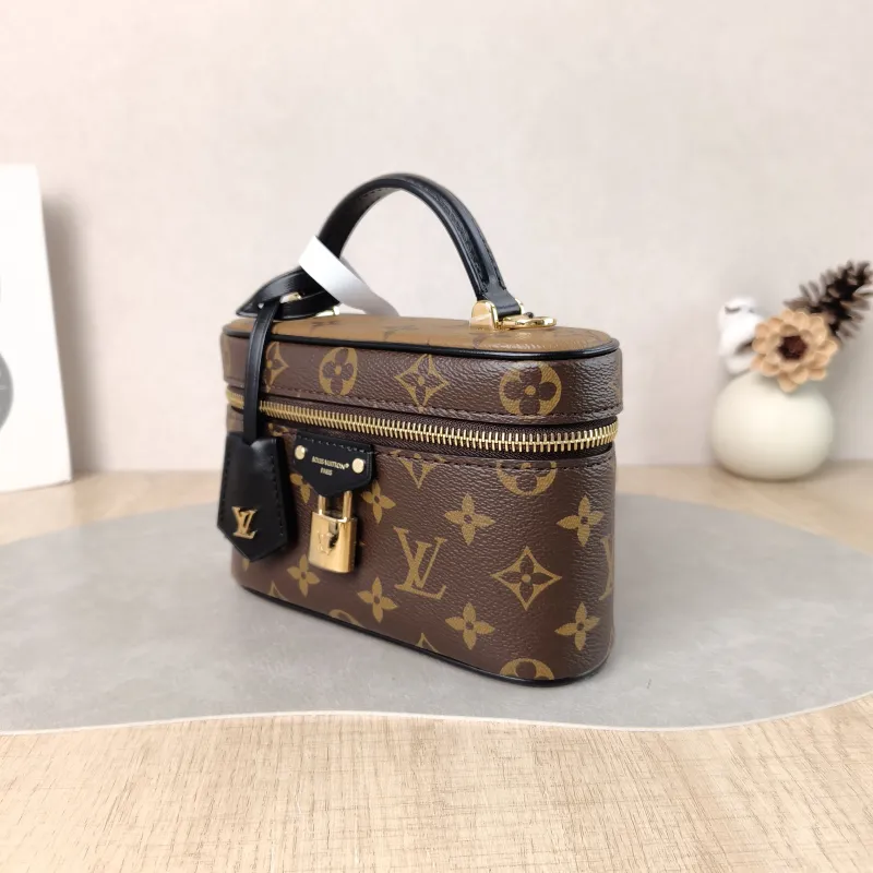 Louis Vuitton Shoulder Bag VANITY POUCH Cosmetic Bag Monogram PVC 19 × 6.5 × 11.5 cm — cover view 3 of 6