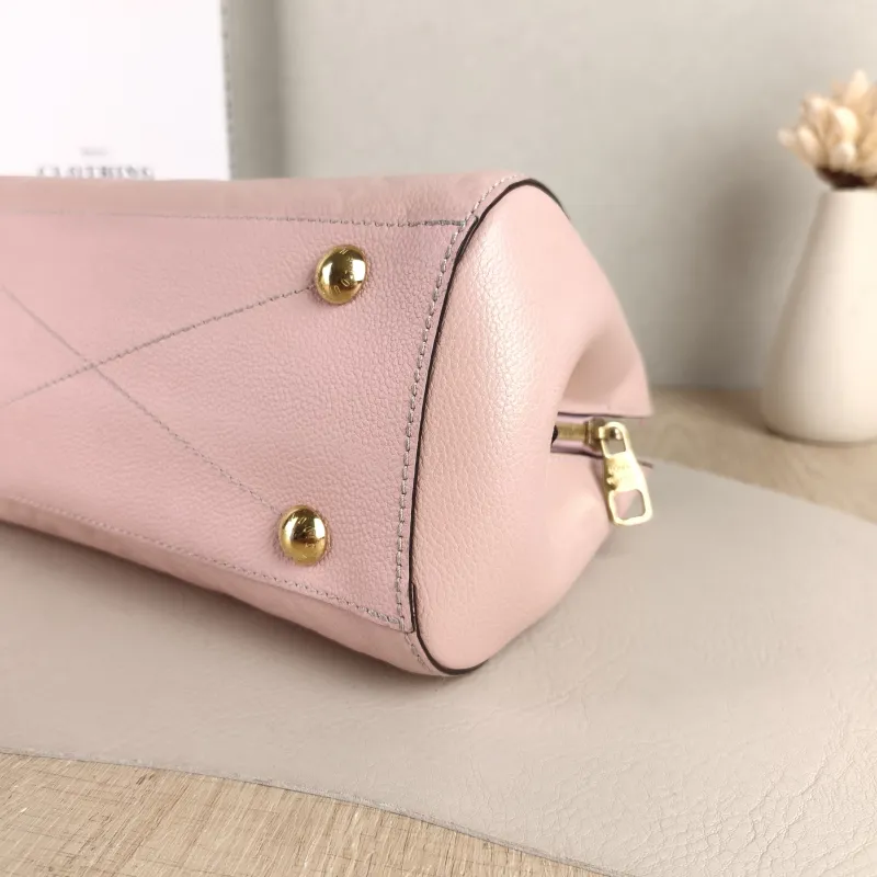 Louis Vuitton Top Handle Bag Montaigne Pink Calfskin BB 29 × 13 × 20 cm — detail view 3 of 11