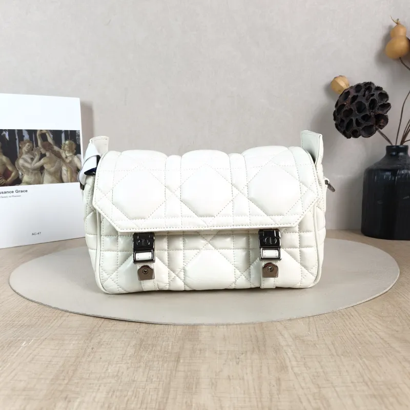 DIOR Crossbody Bag camp Messenger Bag White Calfskin Small 23 × 8 × 15 cm