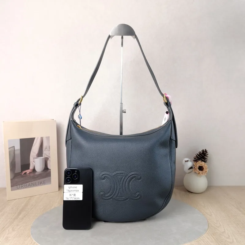CELINE Shoulder Bag HELOISE TRIOMPHE Grey Calfskin Medium 28.5 × 8 × 30 cm — cover view 3 of 5