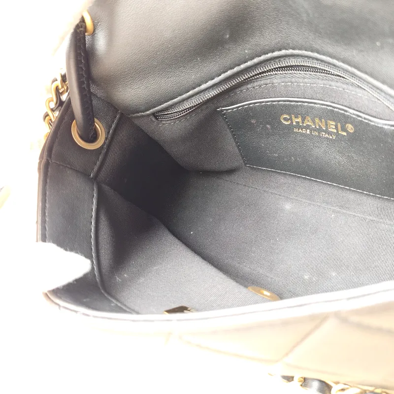 Chanel Crossbody Bag 25c Collection Woven Black Lambskin One Size 21 × 6 × 13 cm — detail view 2 of 12