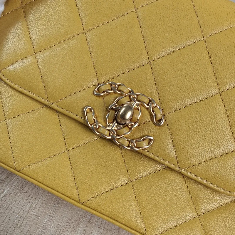 Chanel Crossbody Bag Top Handle Crossbody Bag Yellow Calfskin 20 × 6 × 14 cm 28 — detail view 6 of 12